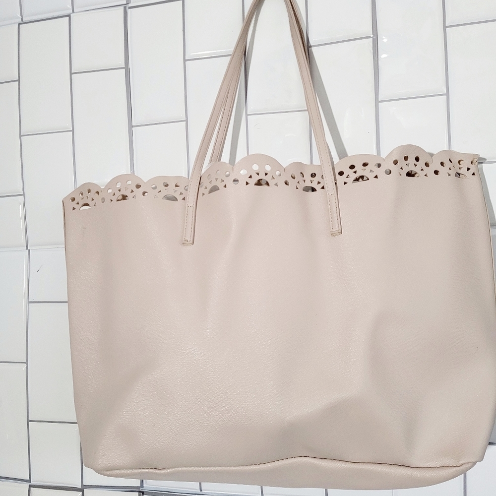 MACY’S  Beige Faux Leather Textured Tote Medium Size Scallop Trim Detail